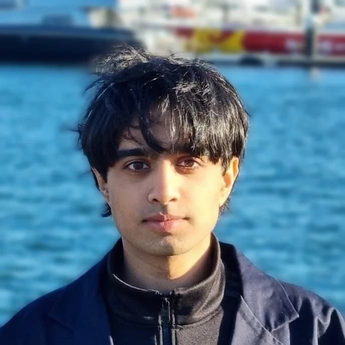 Zuhair is an AI and full-stack developer with a Computing Science (Honours) degree from UTS.